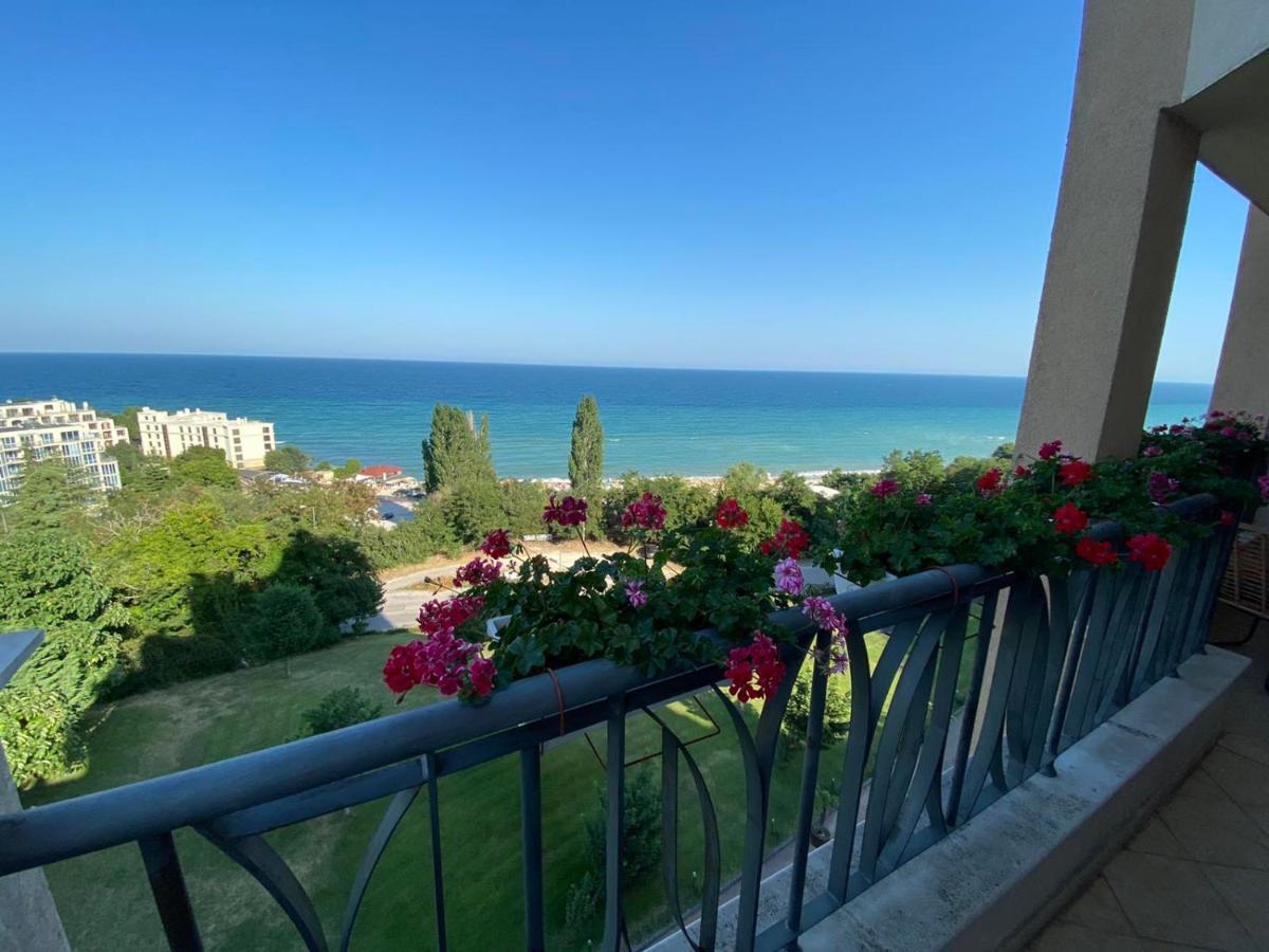 Elegantz Apartments 2 Varna Bagian luar foto
