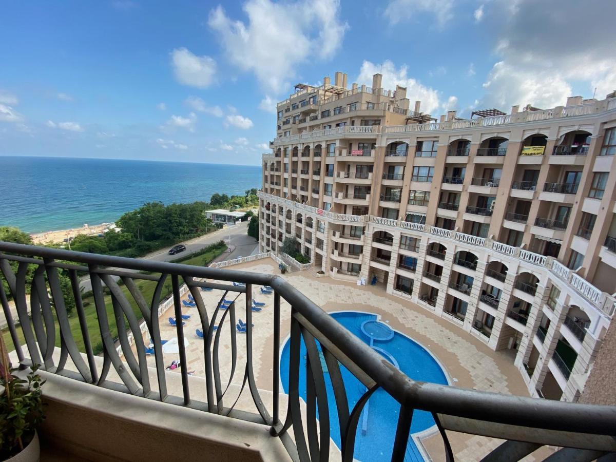 Elegantz Apartments 2 Varna Bagian luar foto